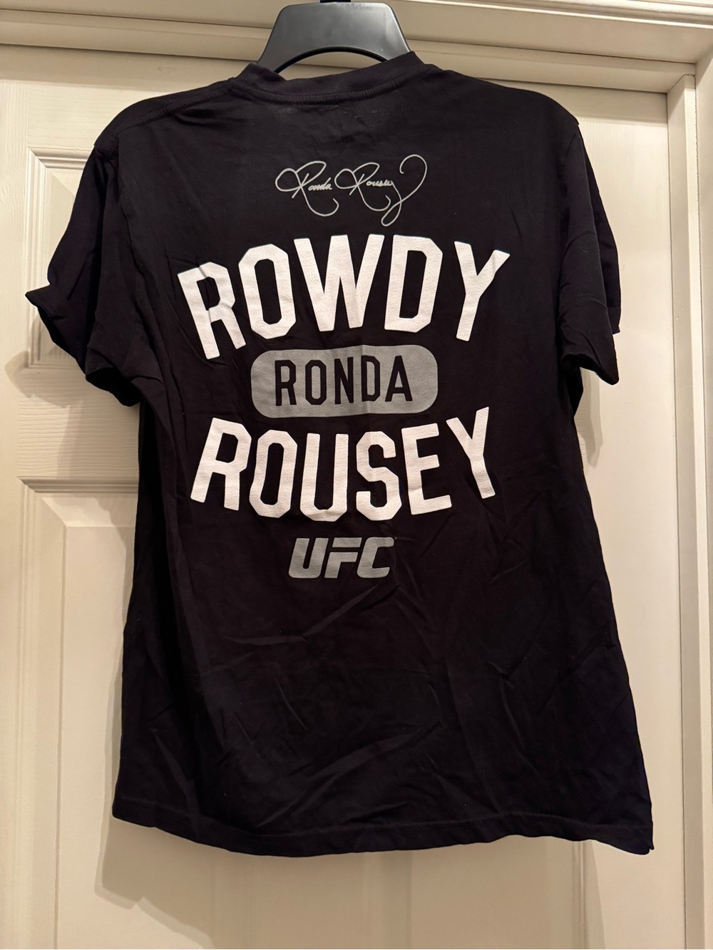 UFC Ronda Rousey T-Shirt - Picture 2 of 3